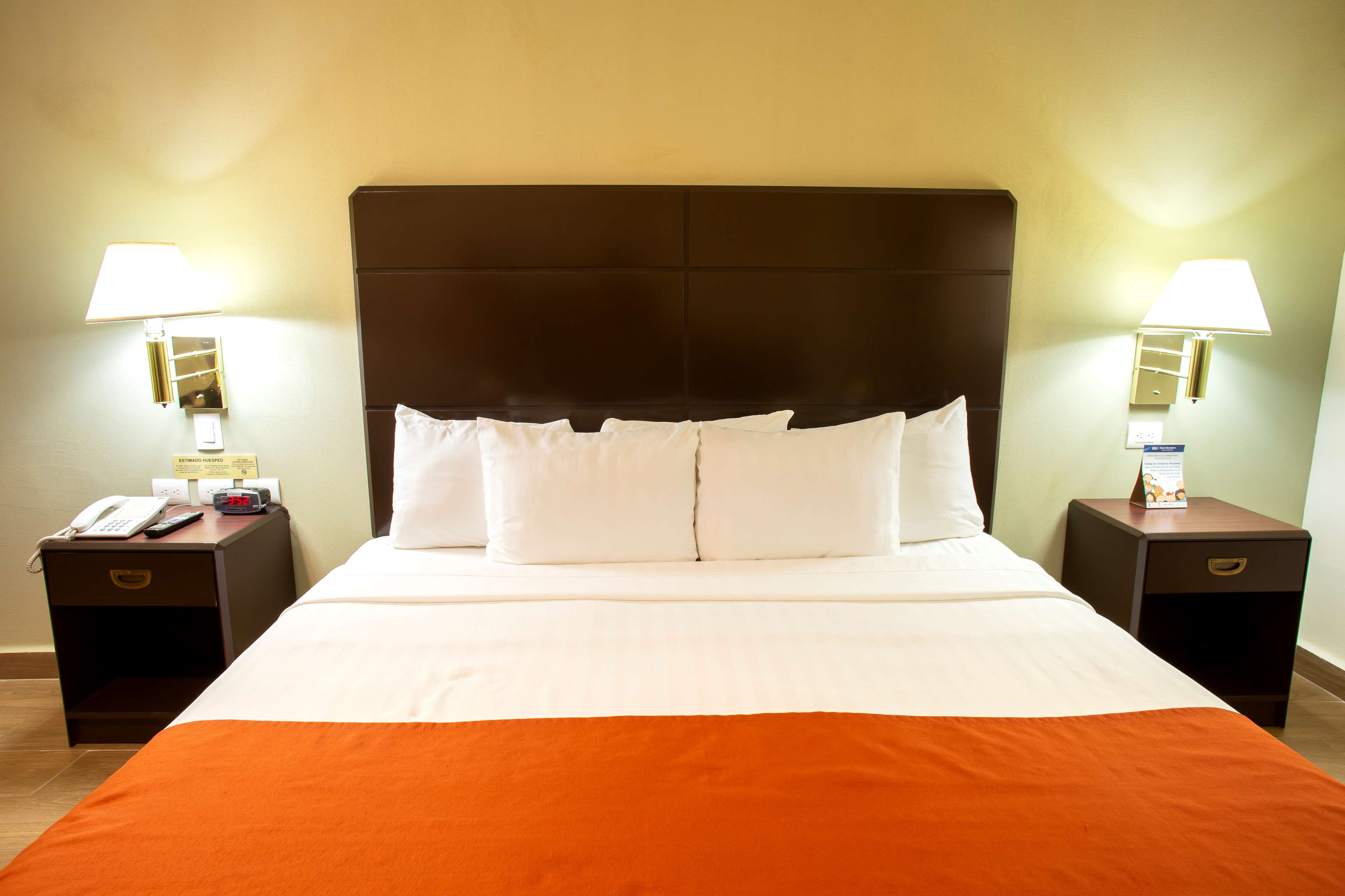 Images Best Western Plaza Monterrey