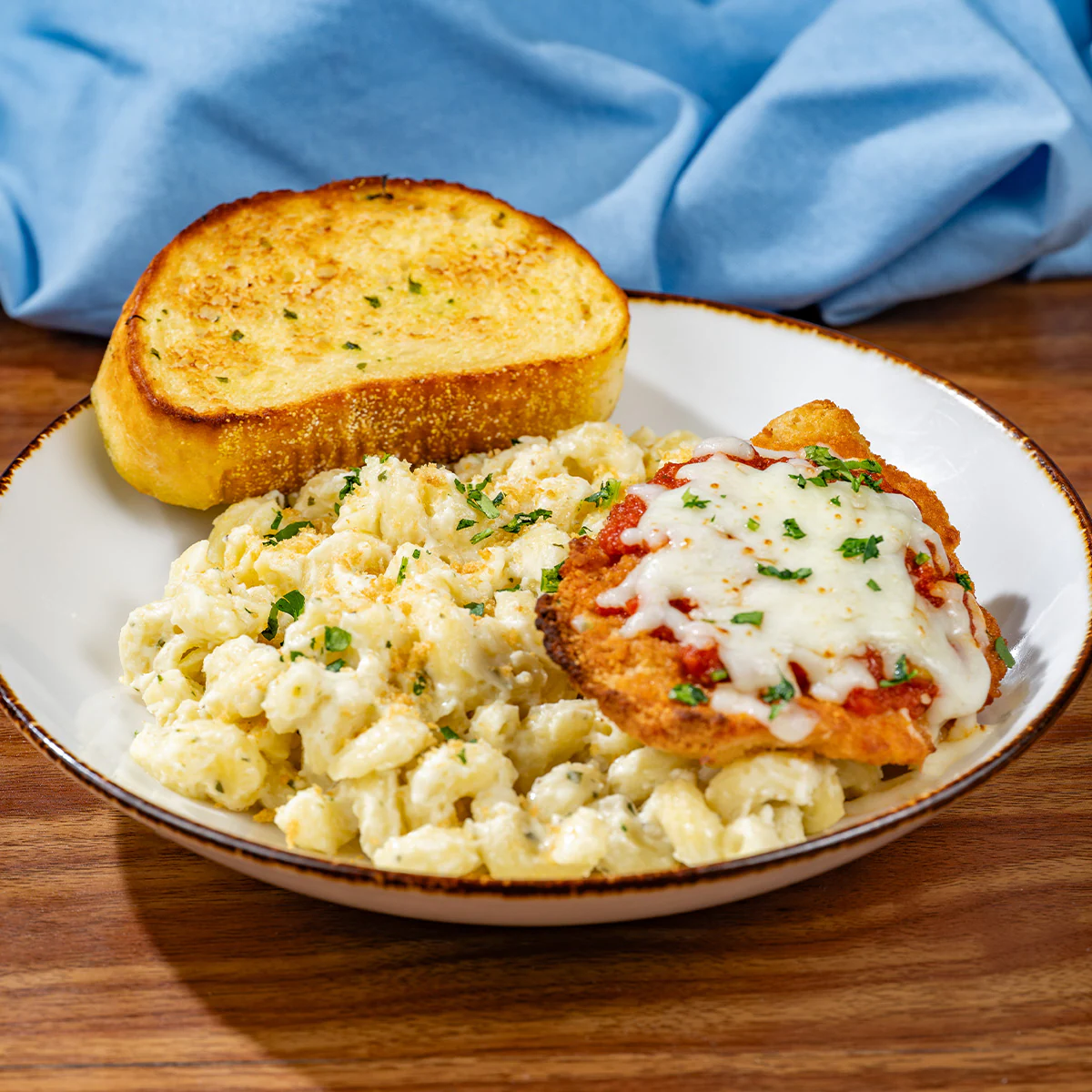 Alfredo Basil Chicken Pasta