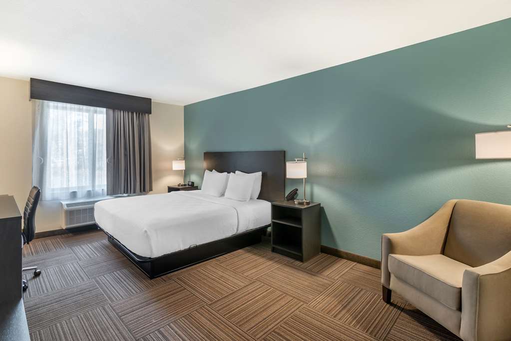 Best Western Plus Bluffton / Hilton Head Hotel Image