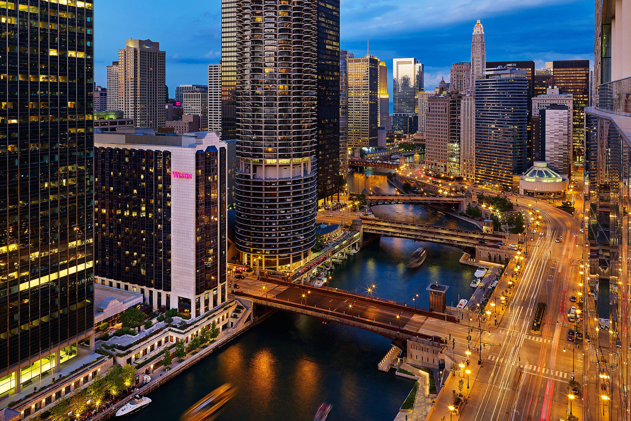 The Westin Chicago River North Photo