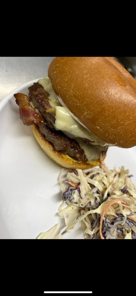 Smashed bacon burger