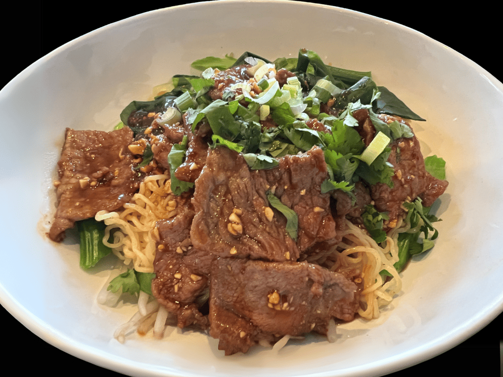 Bamee Hang Moo (Pork)