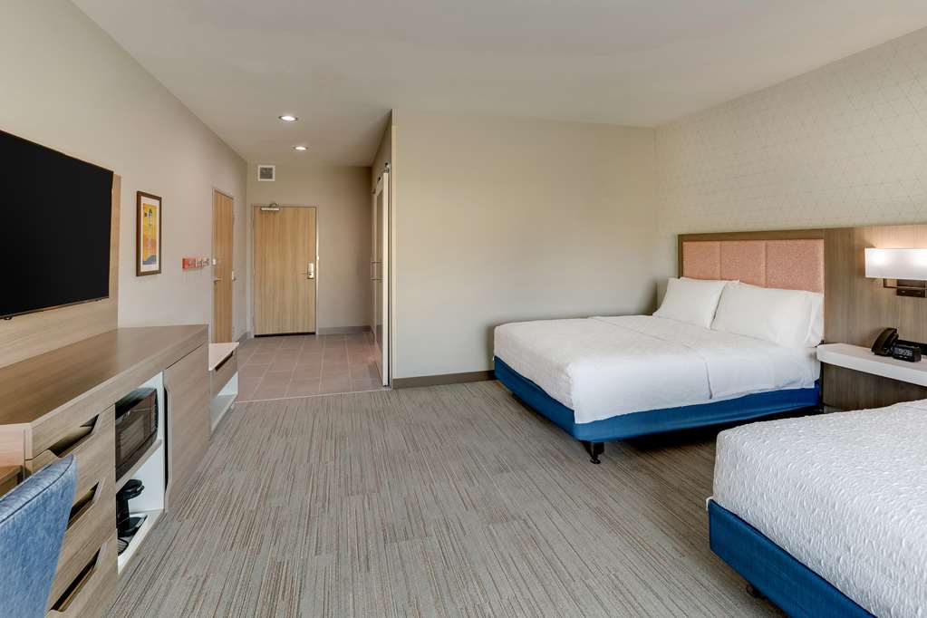 Hampton Inn & Suites Weatherford Image
