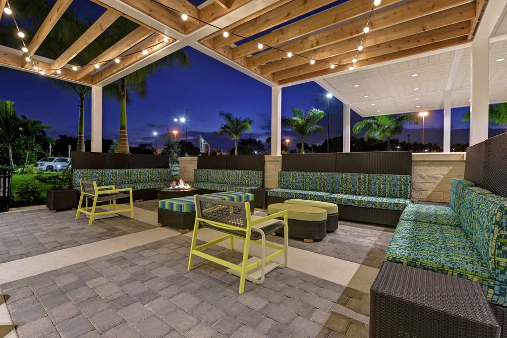 Home2 Suites by Hilton West Palm Beach Airport Image