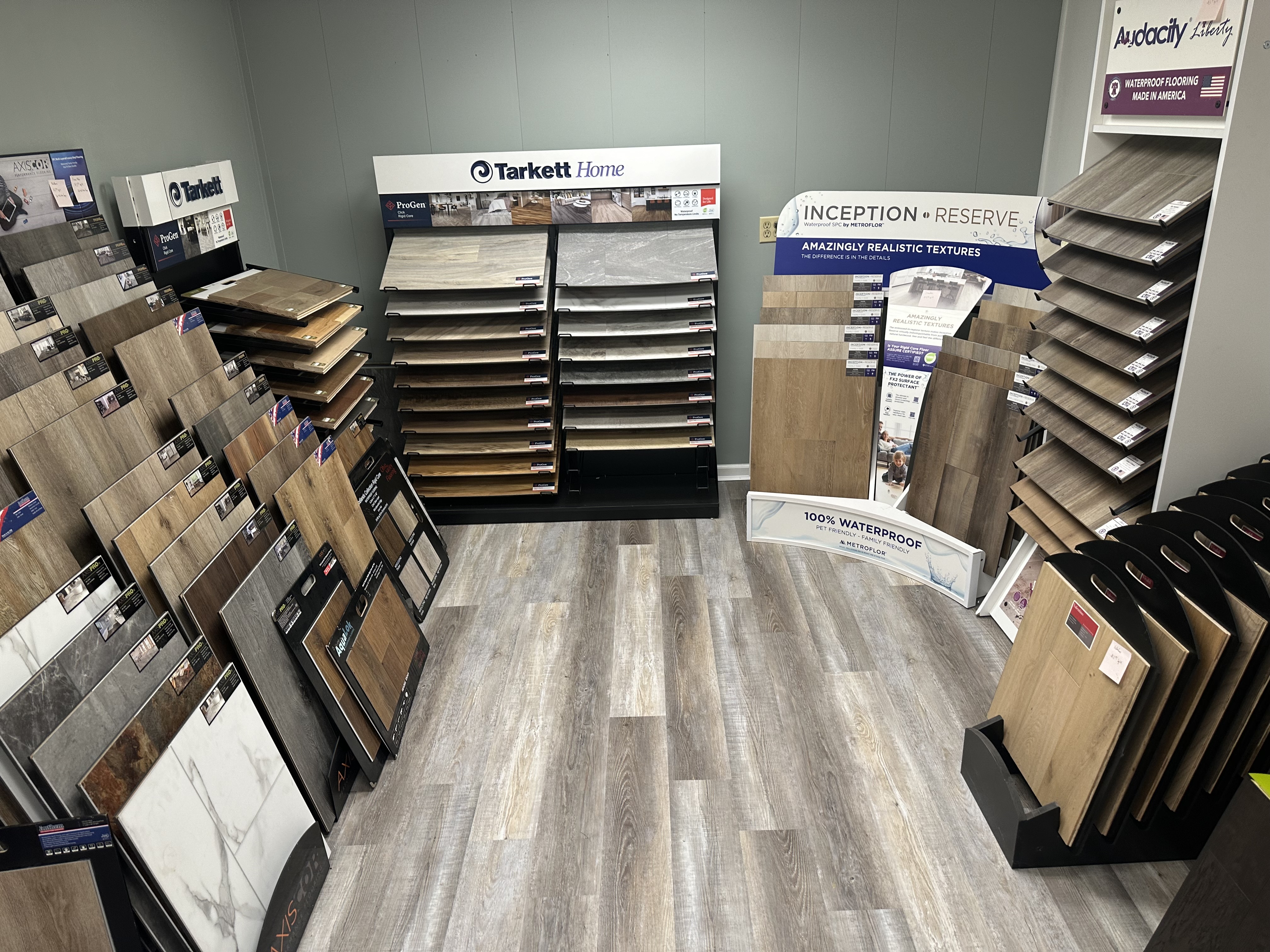 Superior floor care Logo