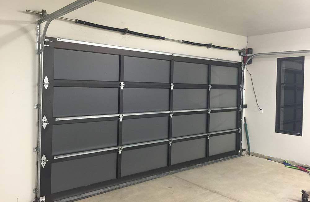 Rolling Garage Doors Gates Truckee Ca Contractors Garage Doors