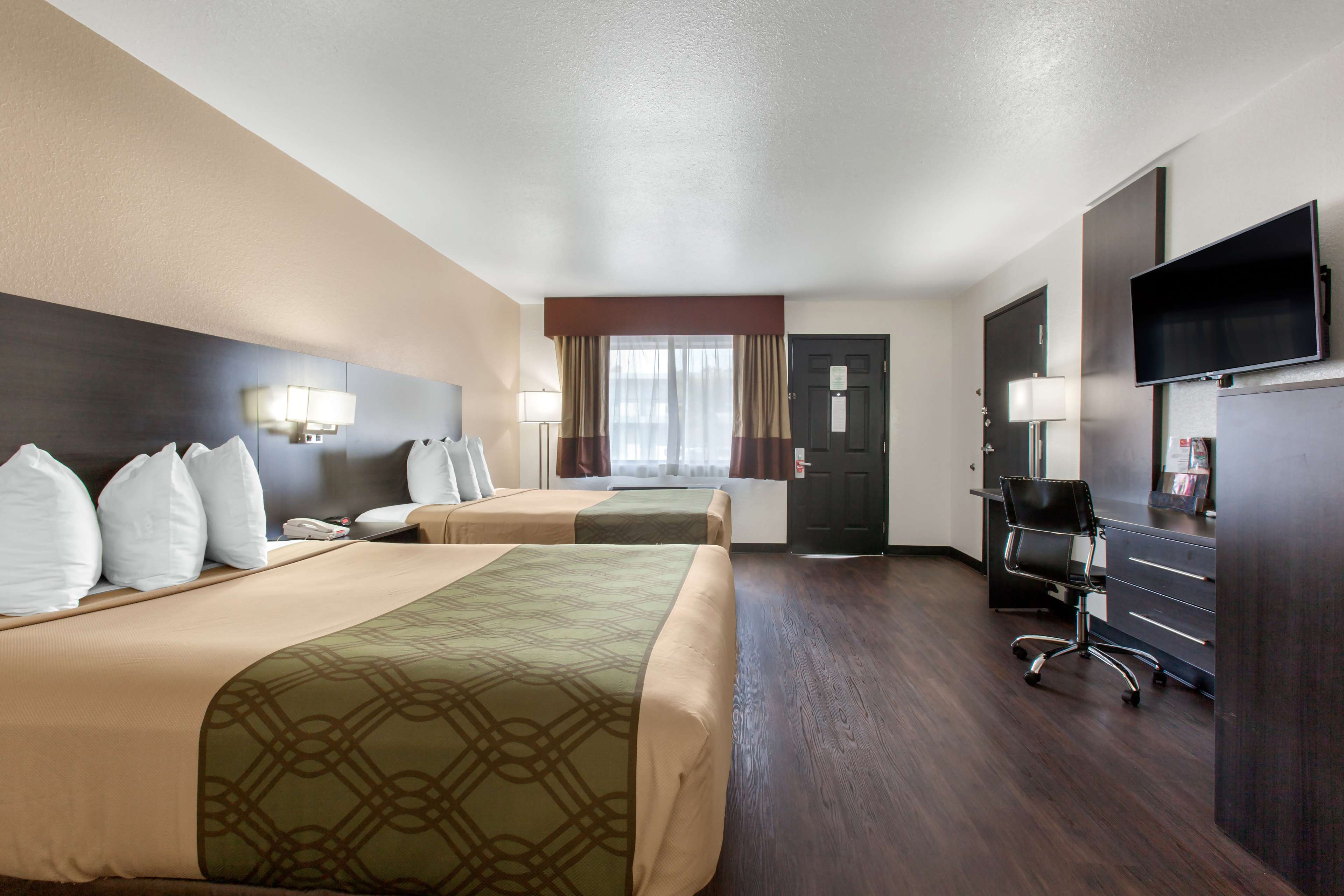 SureStay Hotel by Best Western Phoenix Airport Photo