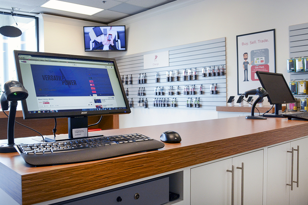 Images CPR Cell Phone Repair Naples - East