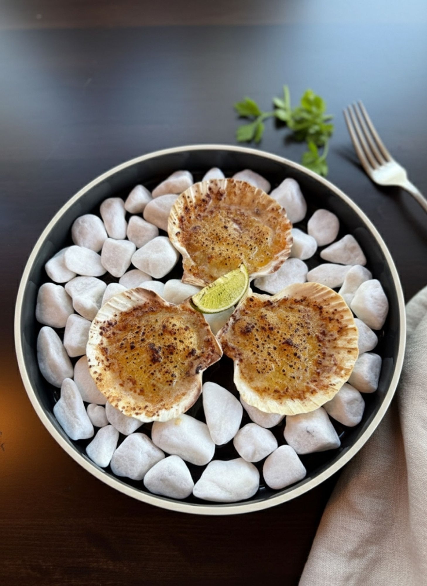 Conchas a la Parmesana Nikkei