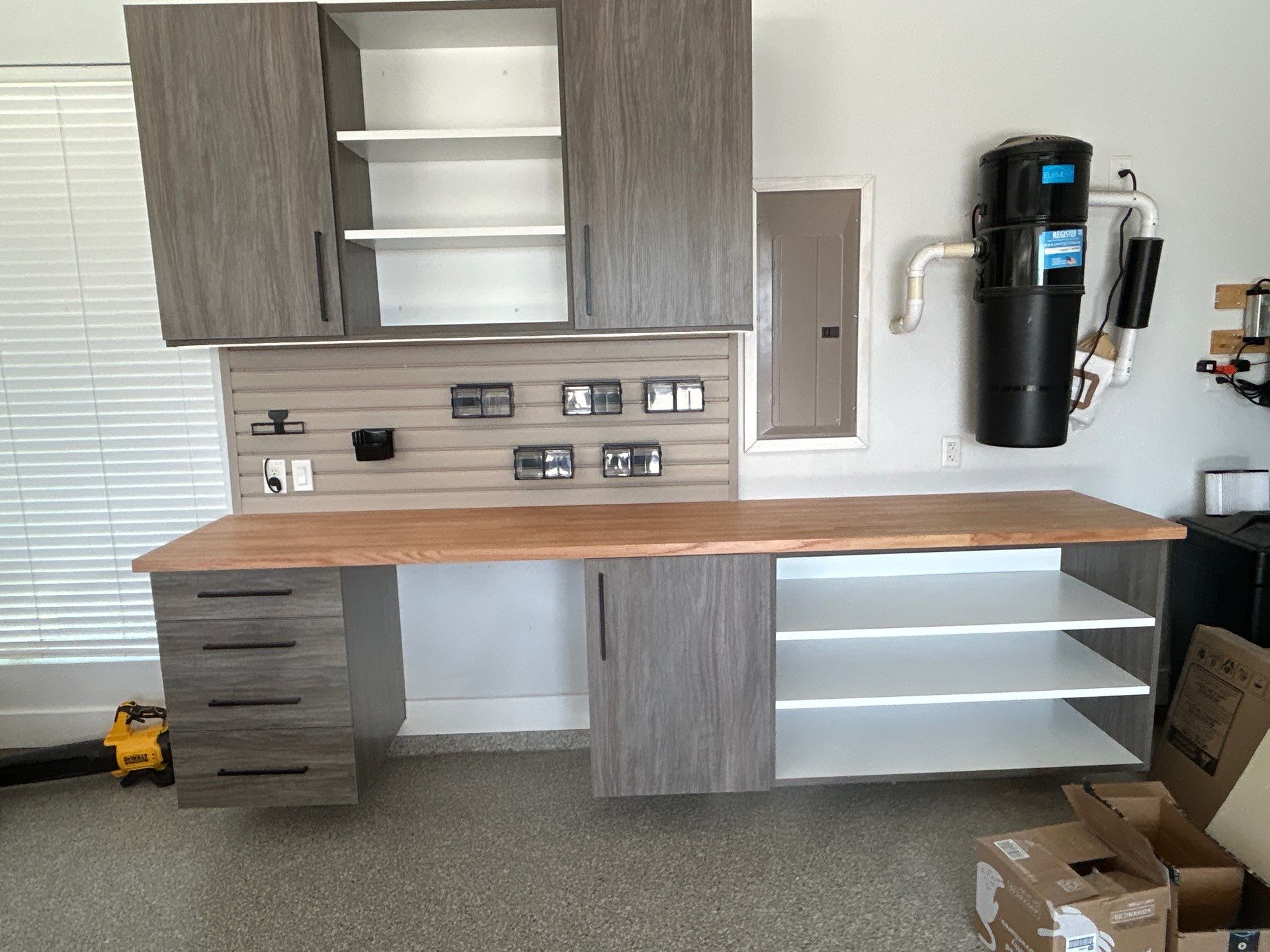 Premier Garage of North San Antonio Image