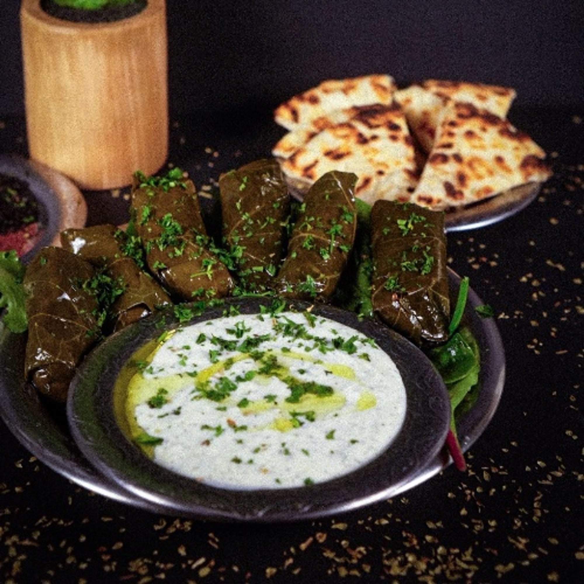 Grape Leaves Plate