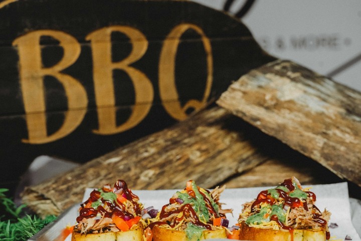 BBQ BRUSCHETTA