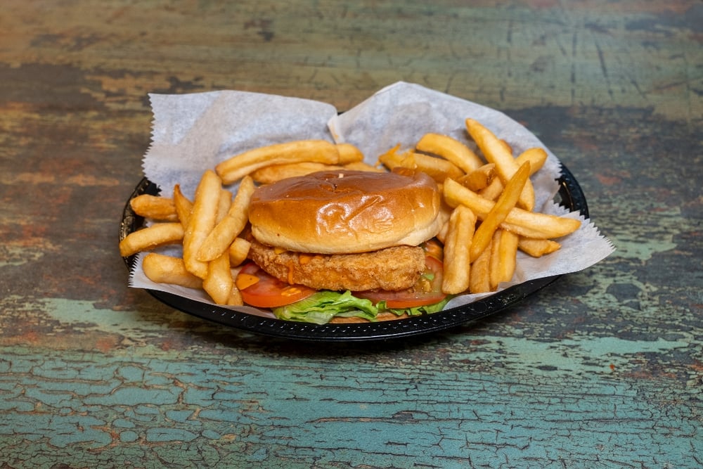 Chicken Burger Sandwich (with Fries)
