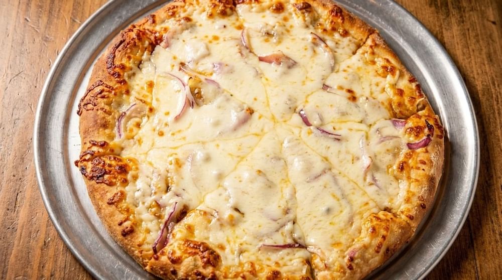Chicken Alfredo Pizza