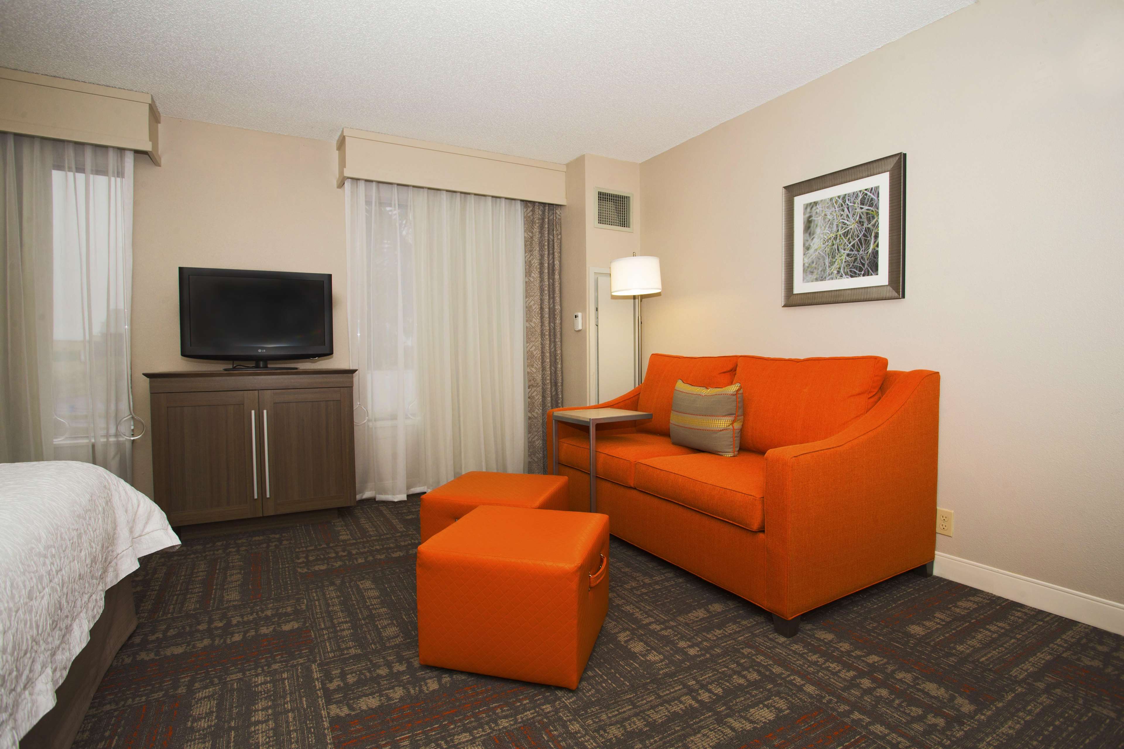 Hampton Inn & Suites Valdosta/Conference Center Photo