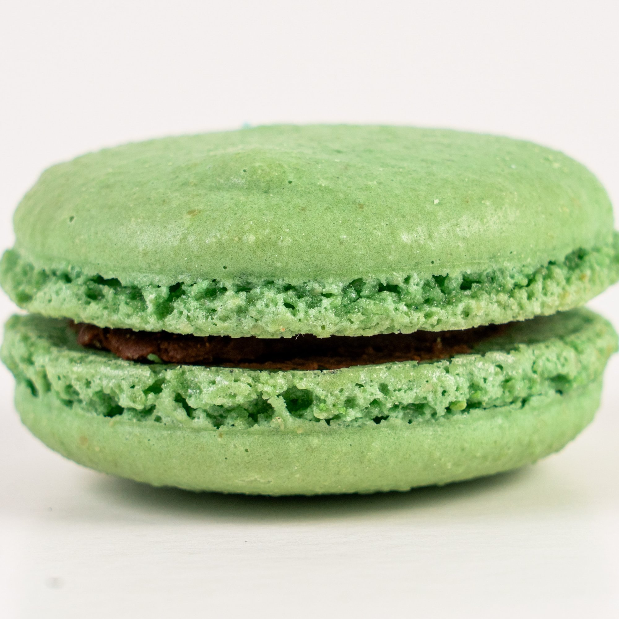 Dubai Chocolate Macaron