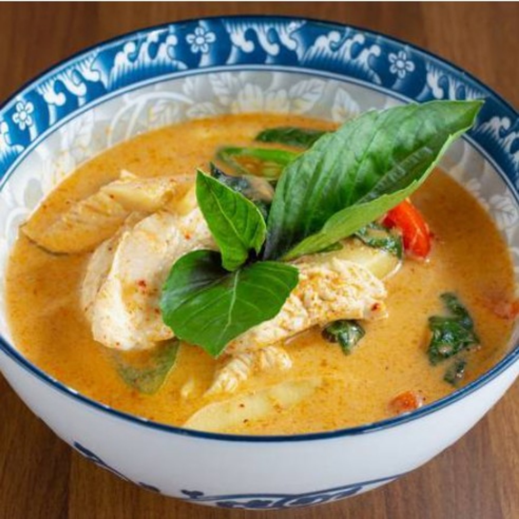 L Red Curry