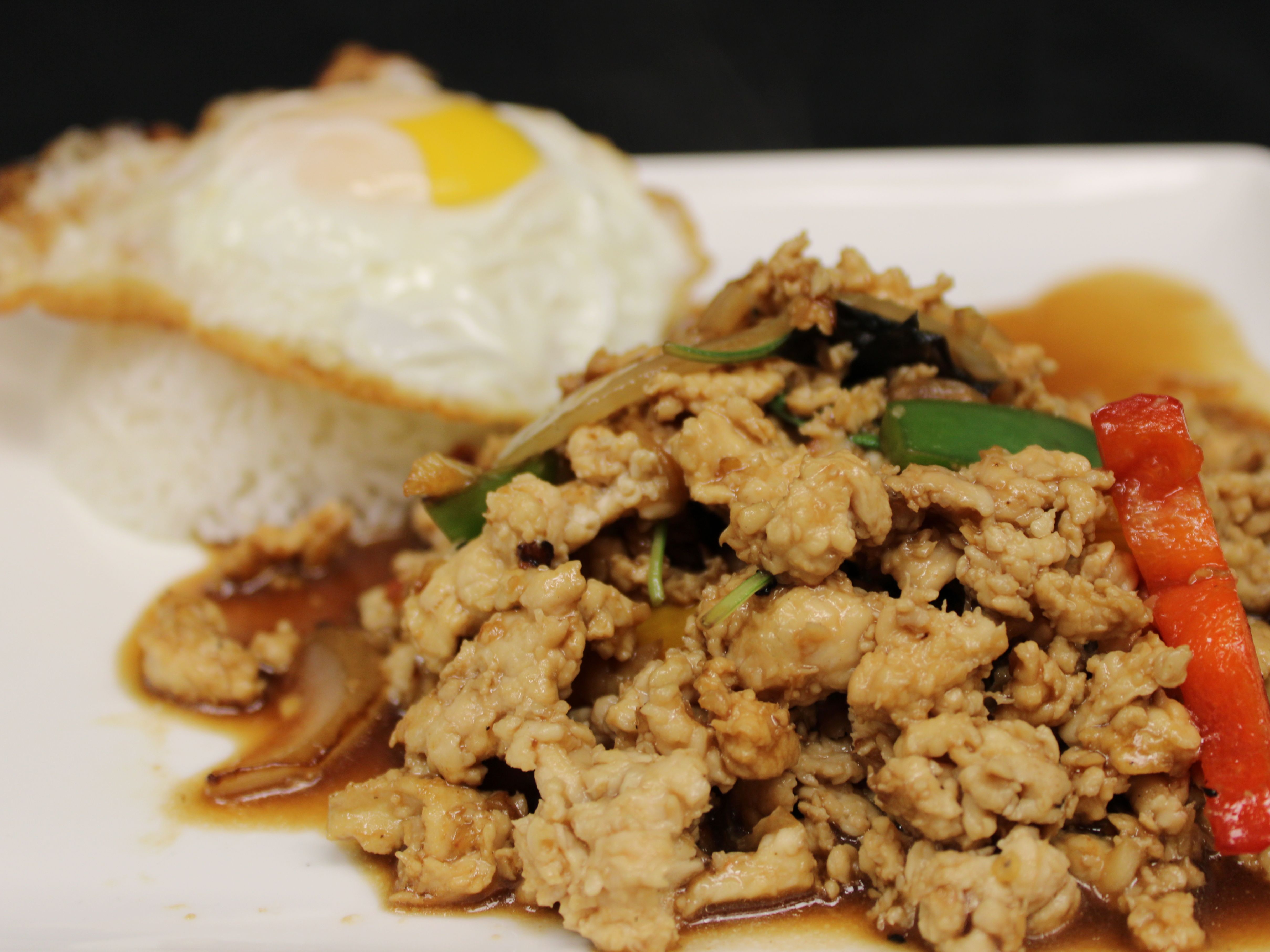 Pad Kra Pao & Khai Dow