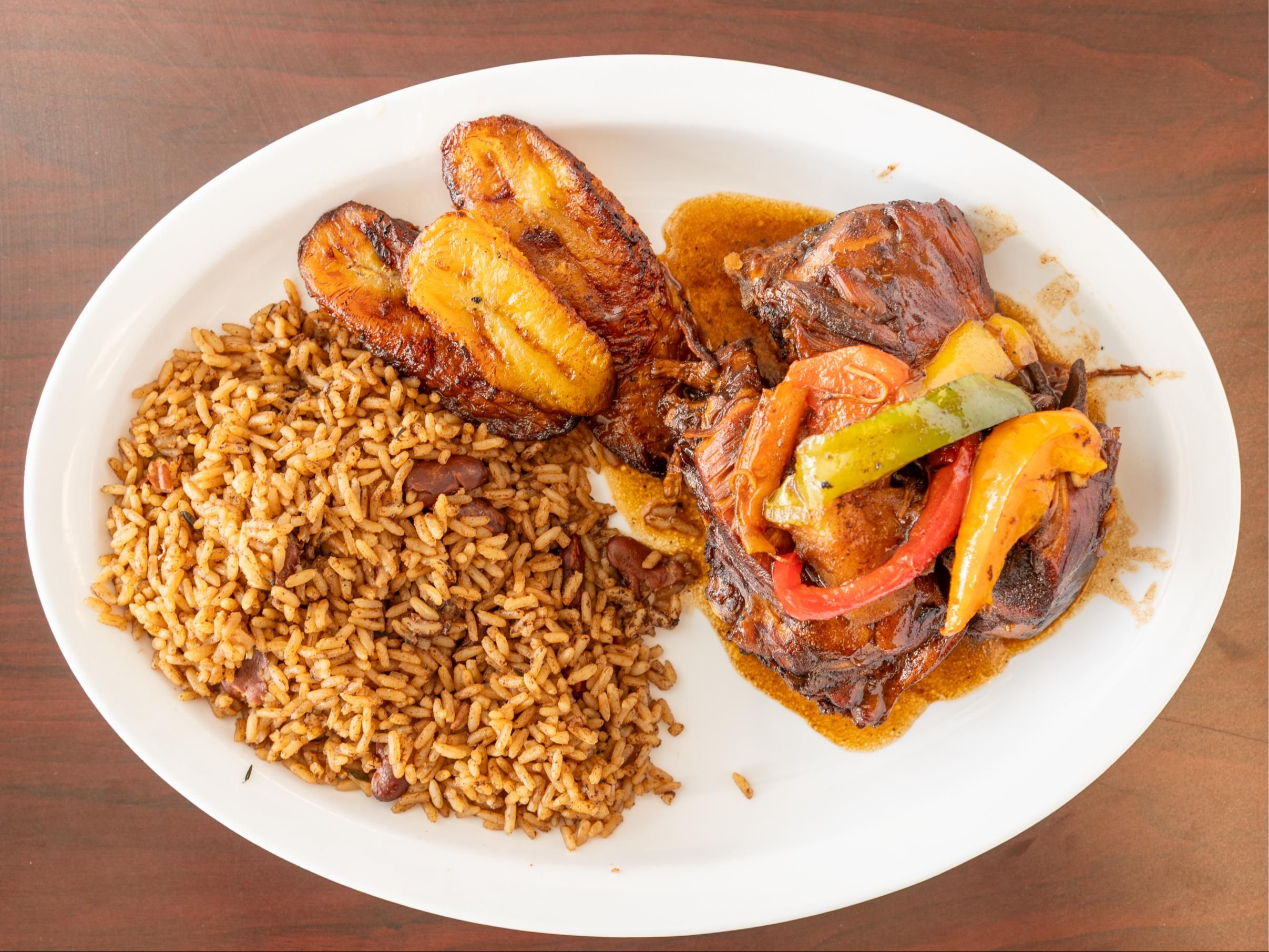 Brown Stew Chicken Platter (Medium)