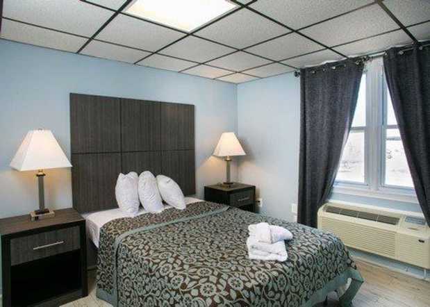 Images Econo Lodge Seaside Heights - Toms River East