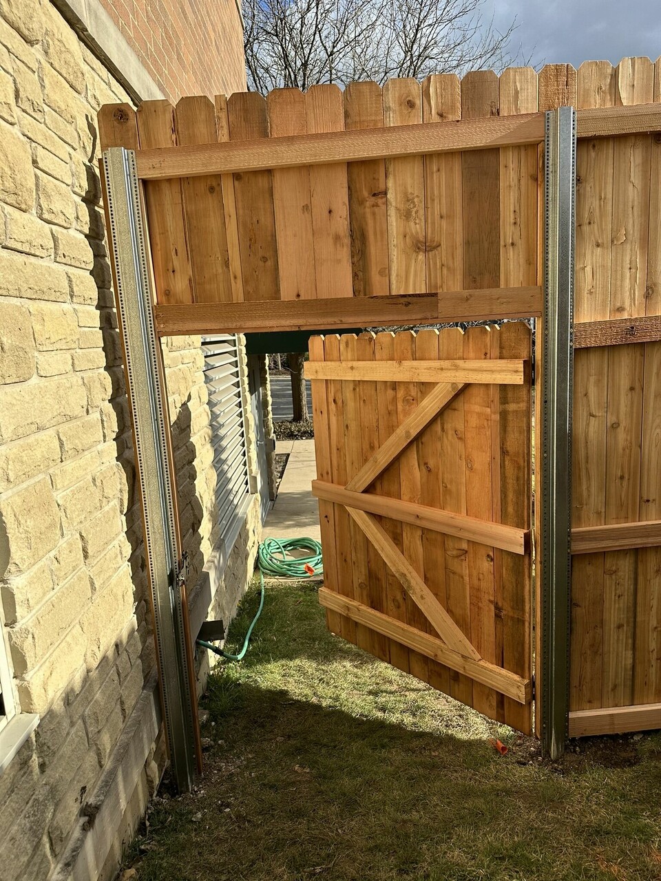 Top Rail Fence Naperville Image