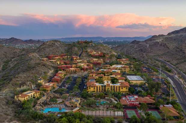 Images Pointe Hilton Tapatio Cliffs Resort