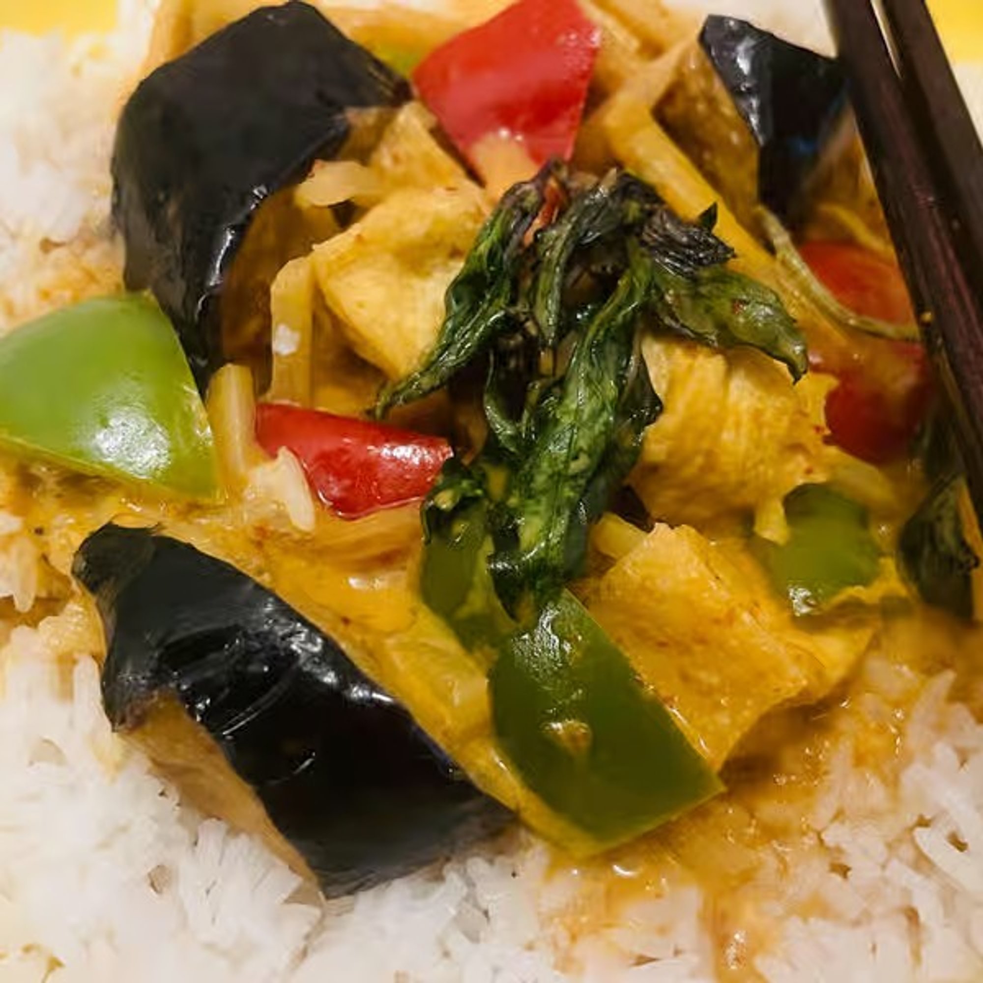 C4. *Red Curry