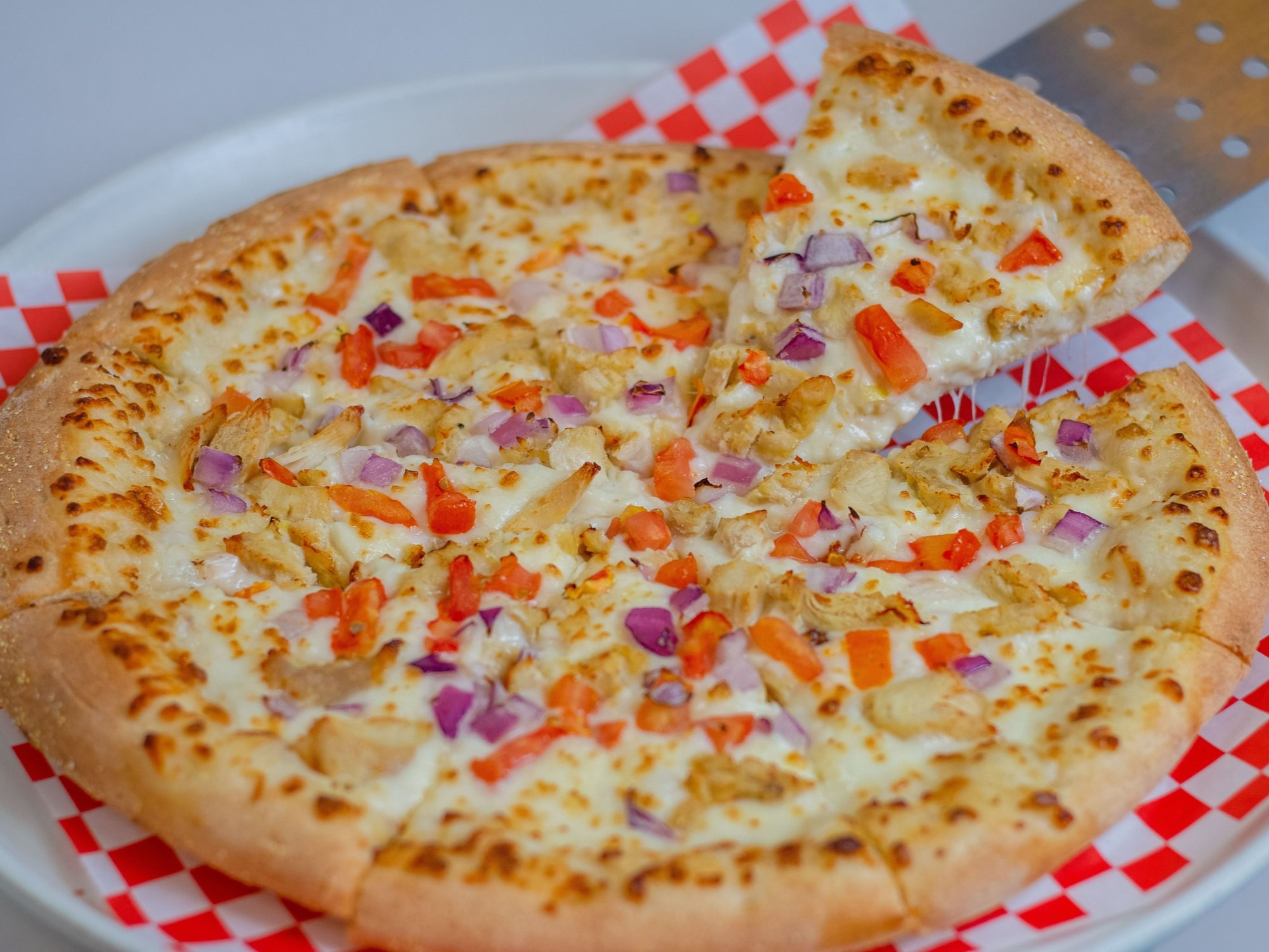 12" Garlic Chicken Pizza