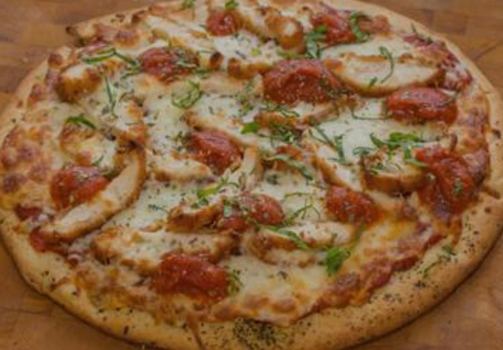 SM CHICKEN PARM PIZZA
