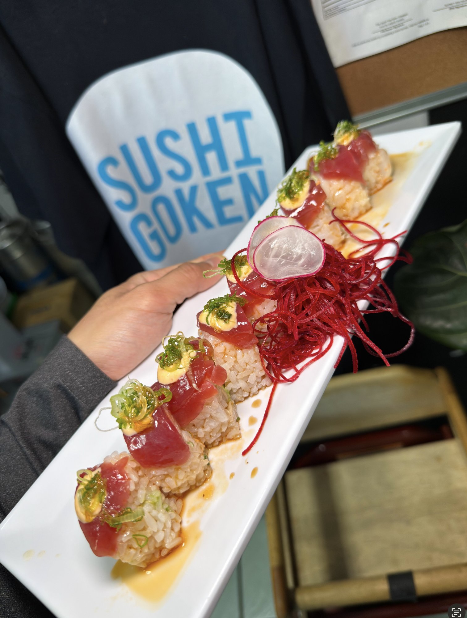 Akami Roll