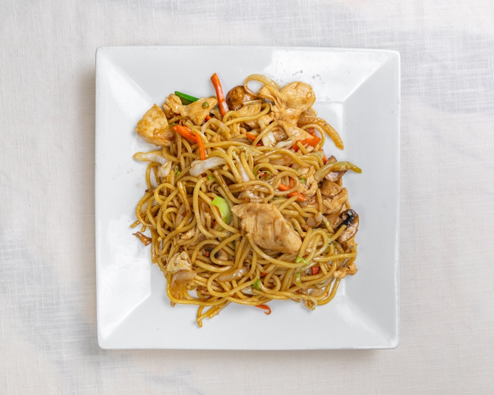 Chicken Lo Mein