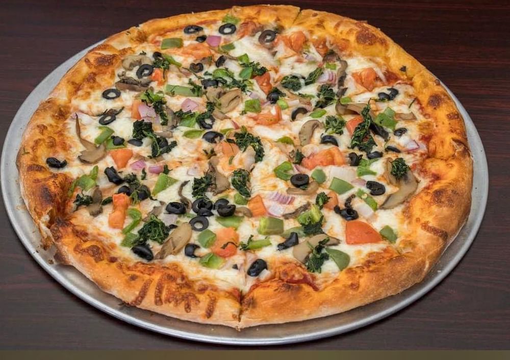 15. Chicken Lovers Pizza