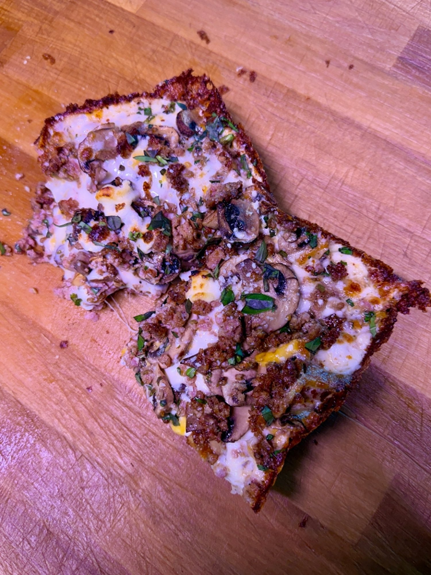 Carmine Mega Square