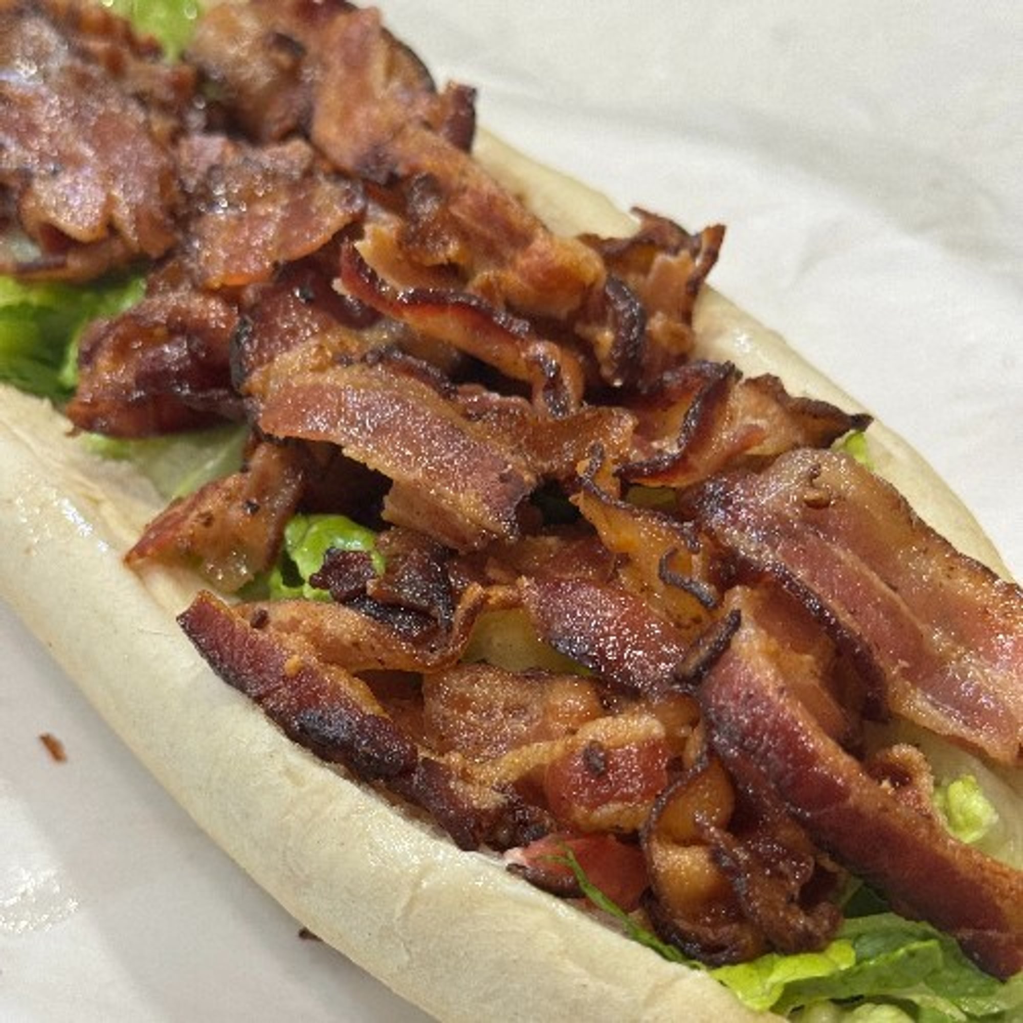 BLT