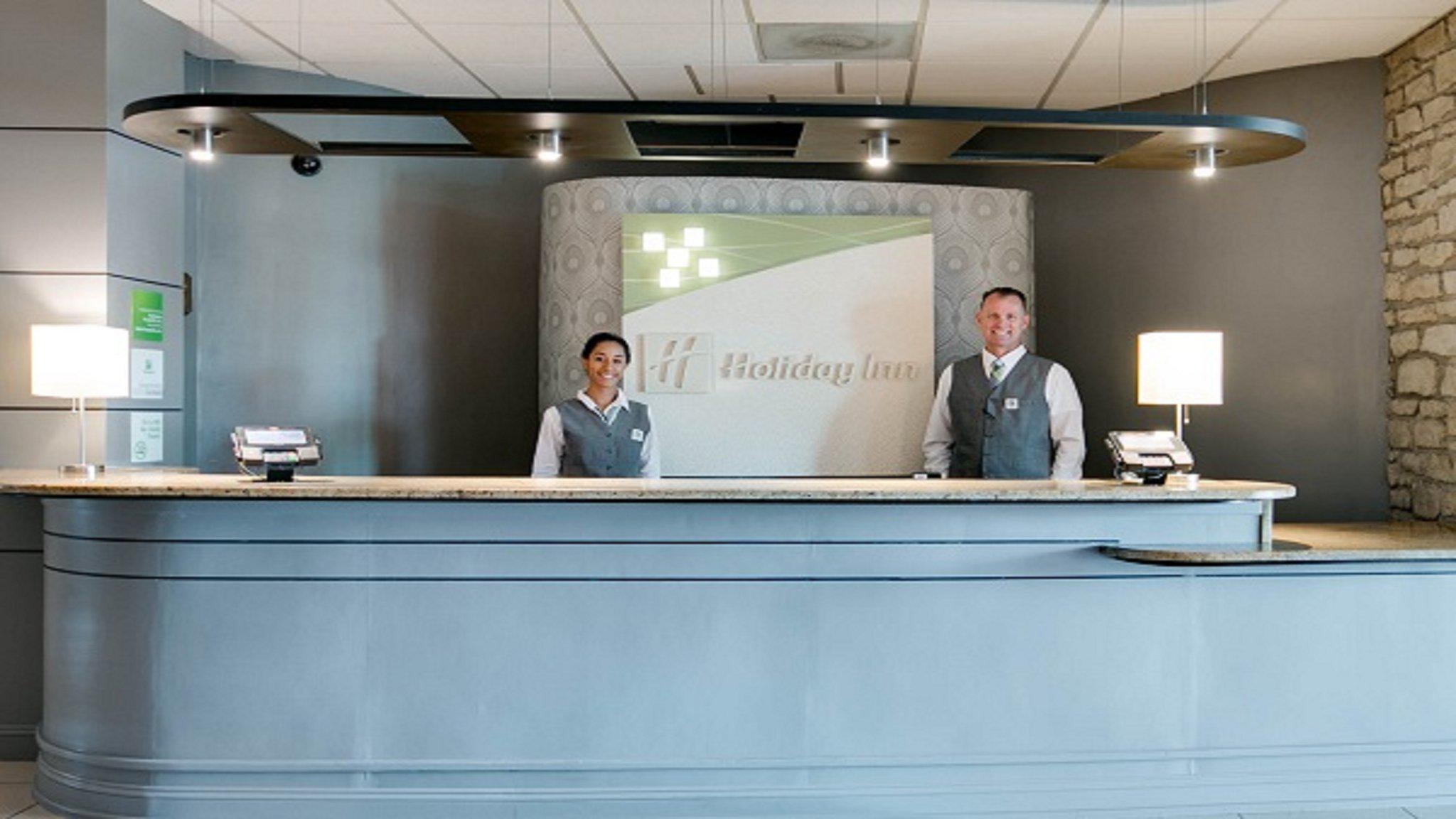 Holiday Inn Manhattan at the Campus Photo