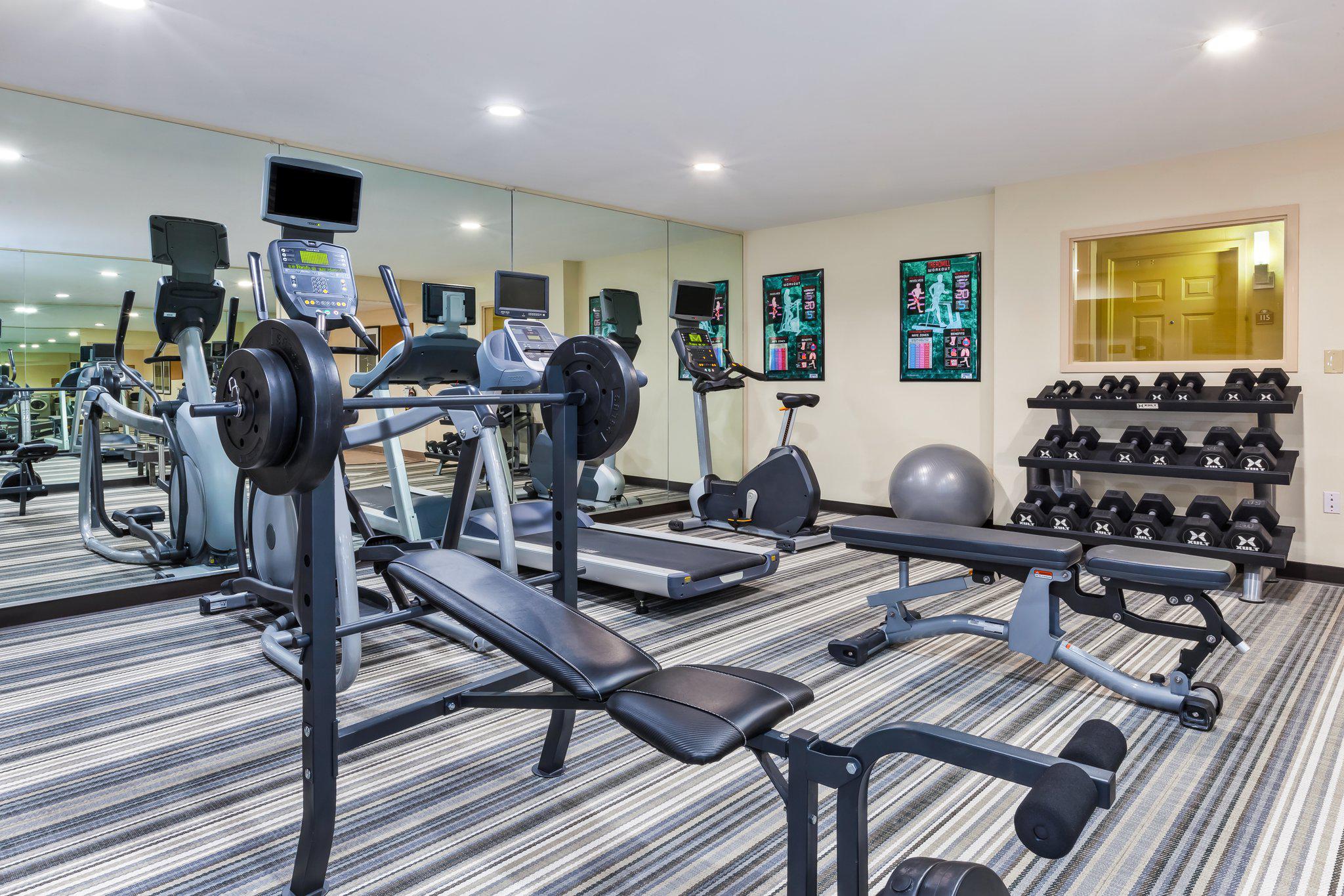 Candlewood Suites Huntersville-Lake Norman Area Photo