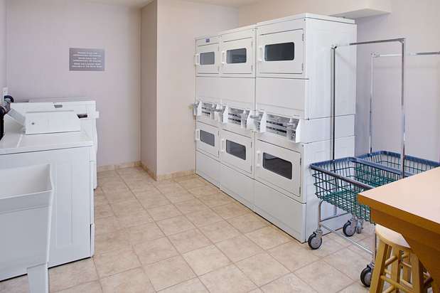 Images Homewood Suites by Hilton Manchester/Airport