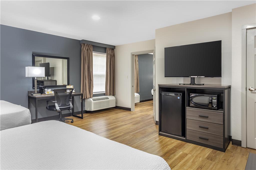 Best Western Mystic Hotel Image