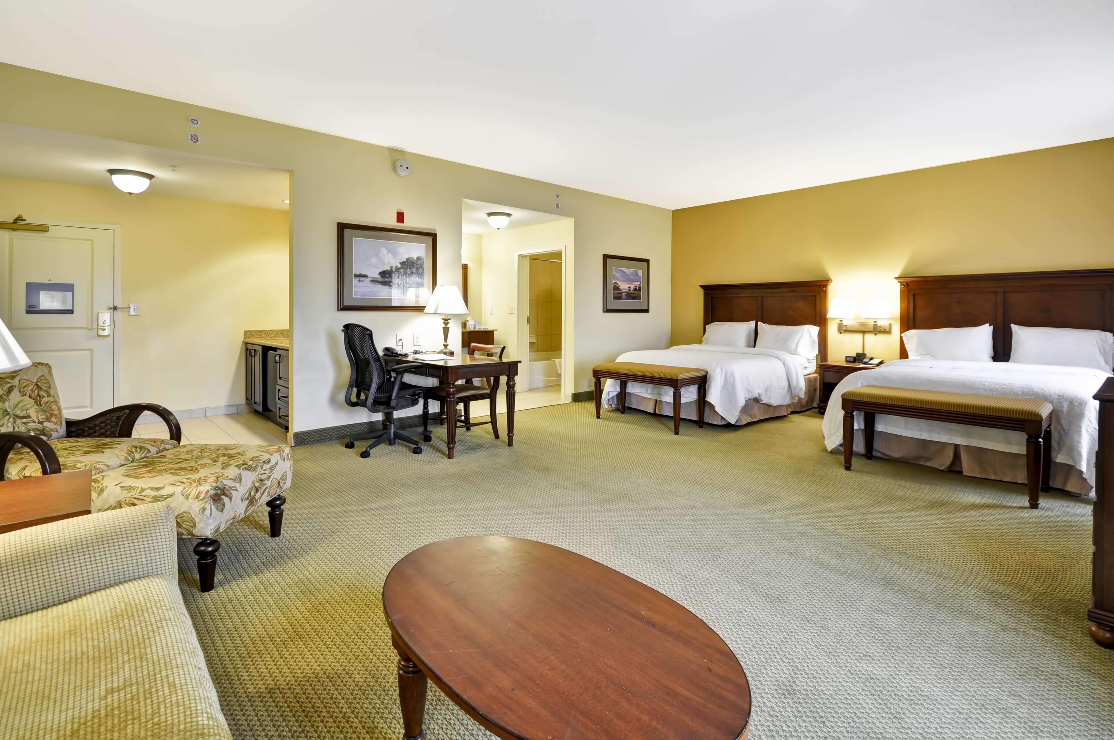 Hampton Inn & Suites North Charleston-University Blvd Photo