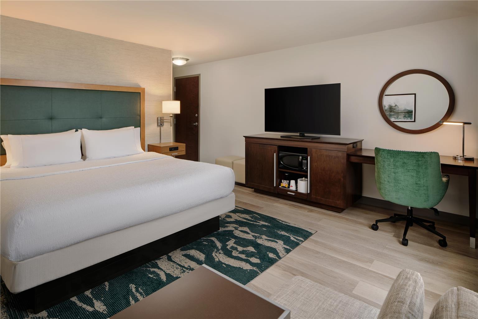 Hampton Inn Waynesboro Image