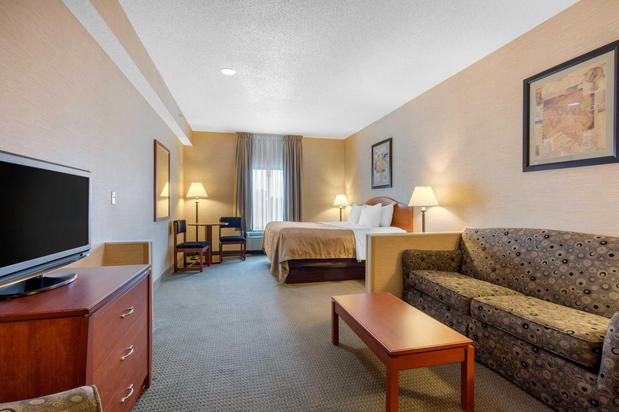 Images Quality Inn & Suites Benton - Draffenville