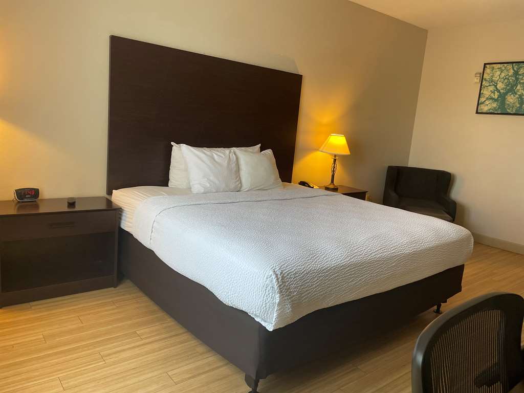 Best Western I-5 Inn & Suites Image