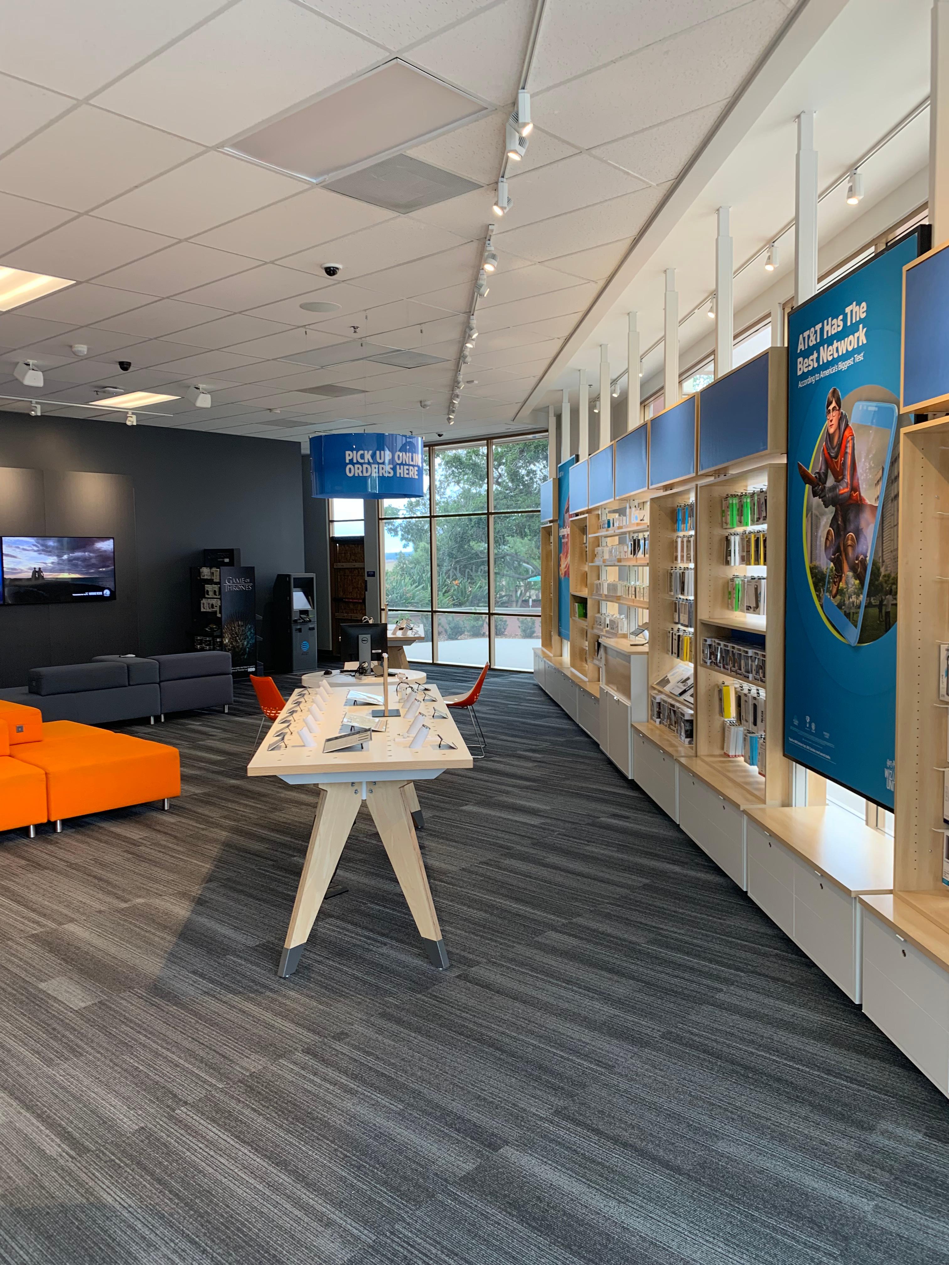 AT&T Store Photo