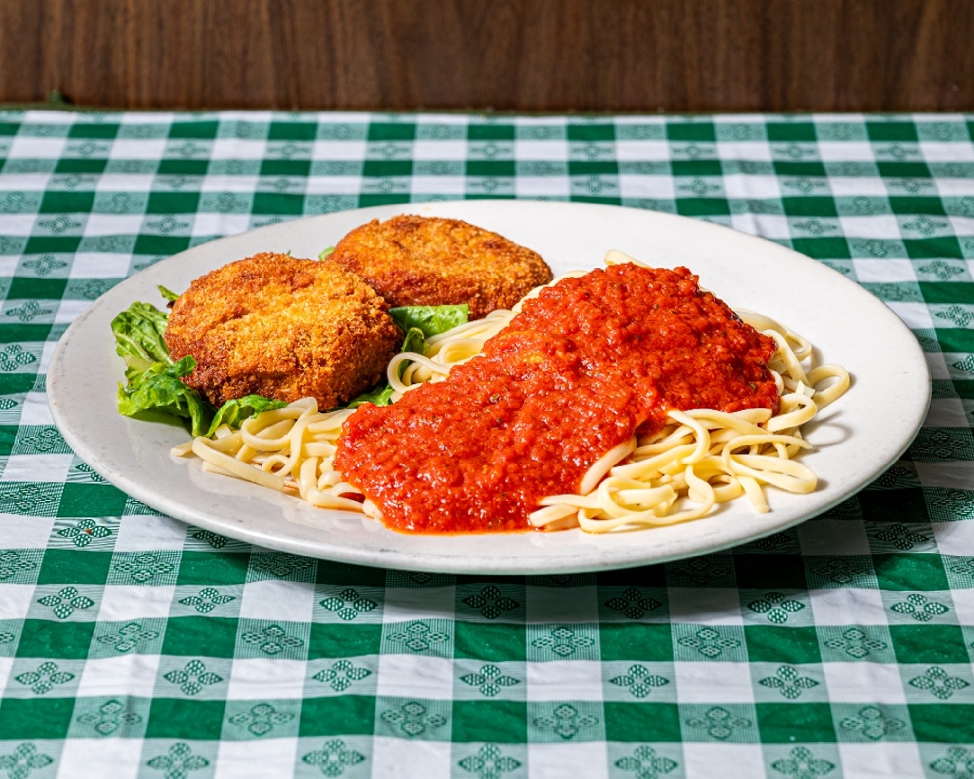 Linguini & Red Clam Sauce