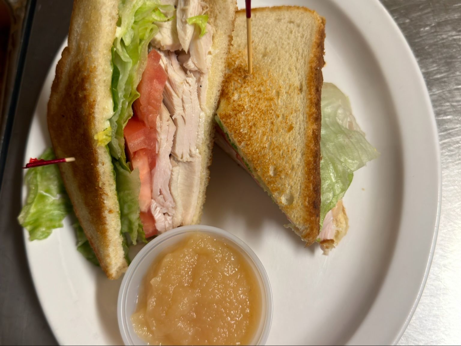 Turkey, Lettuce & Tomato (Tlt) Sandwich