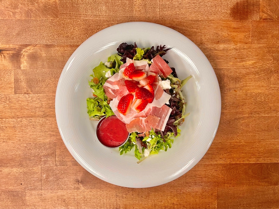 Bistro Salad
