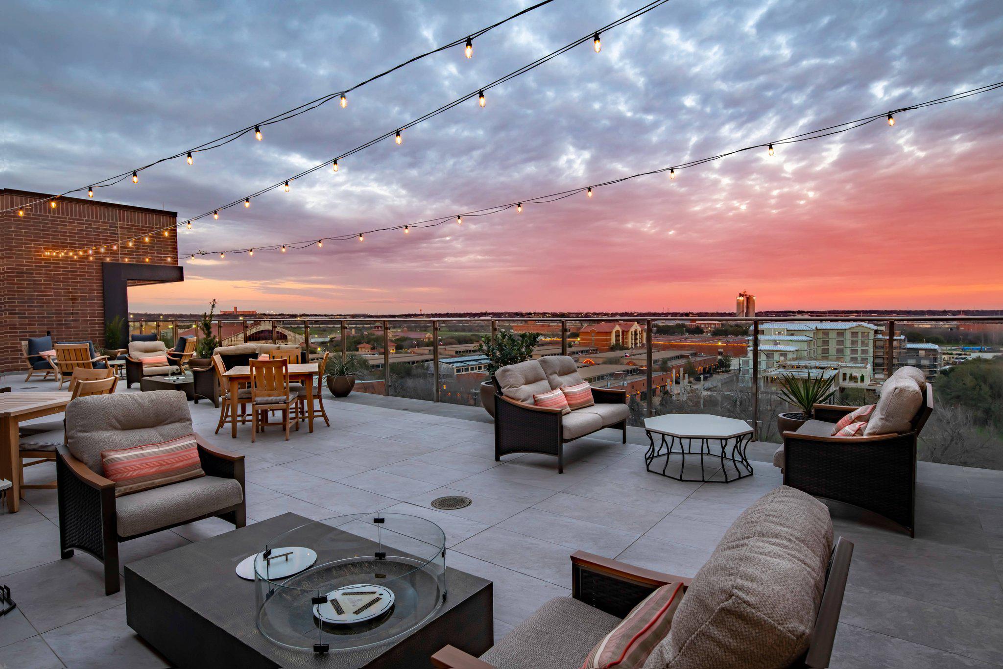 SpringHill Suites by Marriott Fort Worth Historic Stockyards Photo