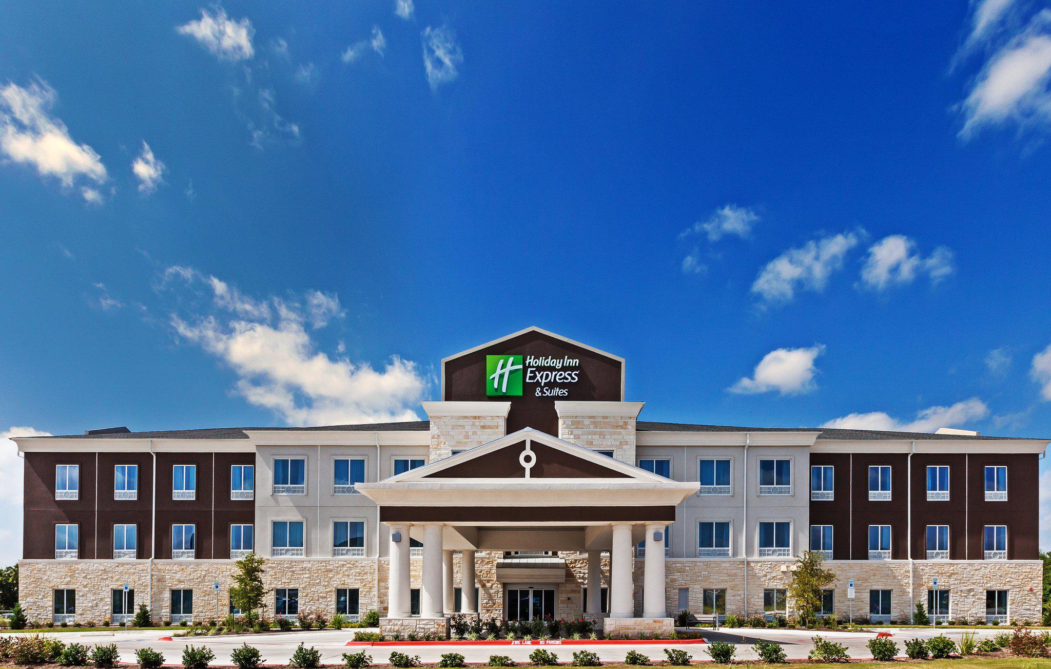 Holiday Inn Express & Suites Killeen - Fort Hood Area Photo