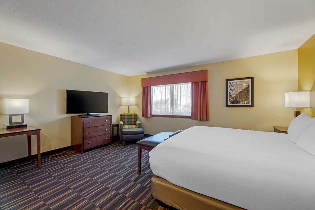 Best Western Falcon Plaza - Bowling Green Image