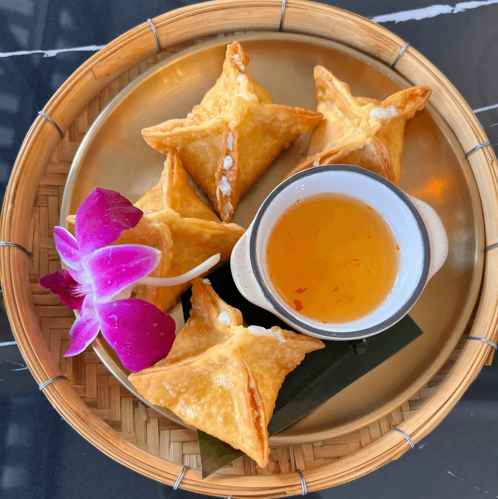 Crab Rangoon - 4 pc